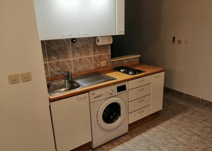 Ema In Appartement